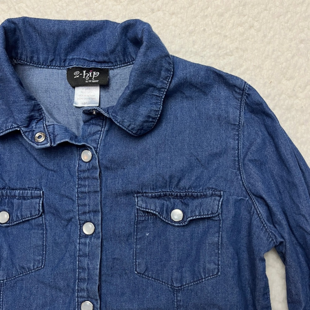 2-hip by Wrapper Button Down Girls Medium Blue Denim Snap Front Western Shirt